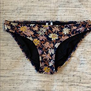 Madewell Classic Bikini Bottom Size Medium